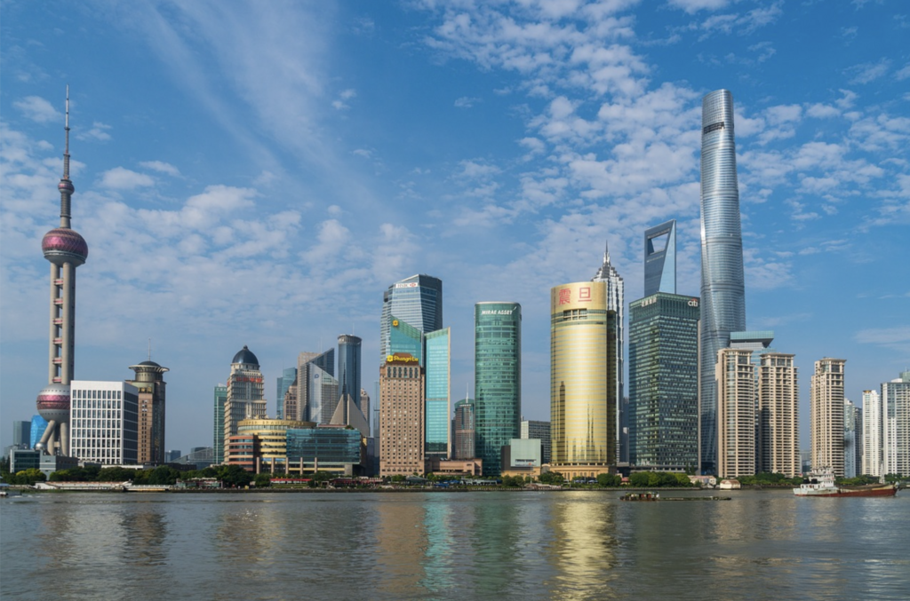 Sonderwirtschaftszone Pudong in Shanghai: Sitz von Hightechunternehmen und Finanzinstitutionen